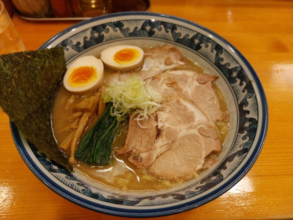 「特製ラーメン」@秋葉原ラーメン 天神屋 秋葉原本店の写真