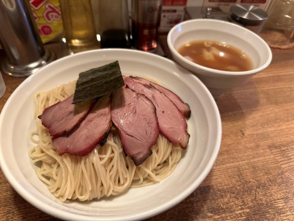 「チャーシューワンタン塩つけ麺特盛」@荏原町しなてつの写真