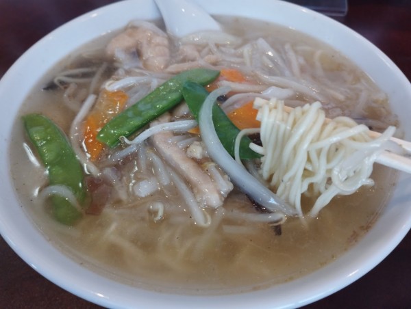 「ランチ ワンコインランチ鶏もやしラーメン(500)」@大龍飯店の写真