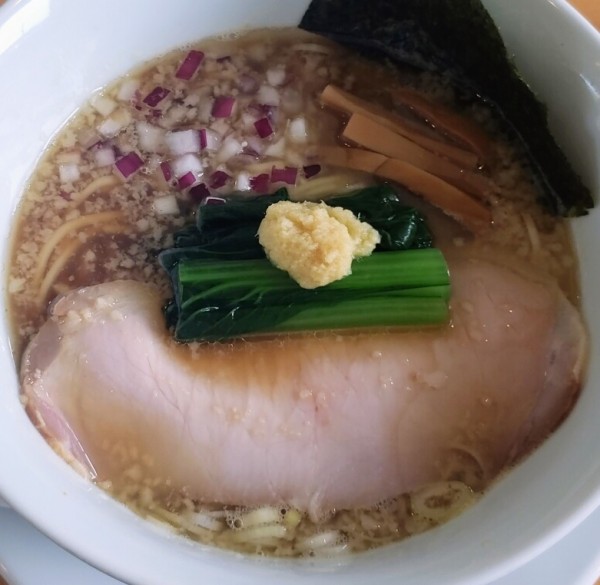 「背脂生姜芳醇煮干し（醤油）￥９８０」@自家製ラーメン アイリーの写真