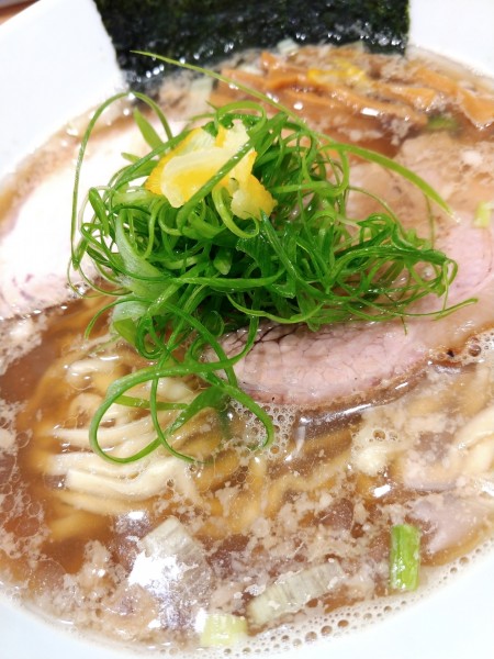 「中華そば煮干し」@地球の中華そばの写真