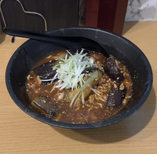 「麻婆ナスの油そば」@ラーメン大地の写真