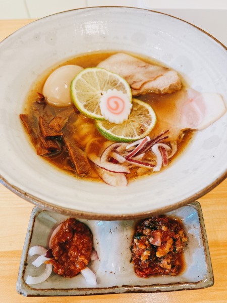 「旅するラーメン(full)」@口樂 城山店の写真