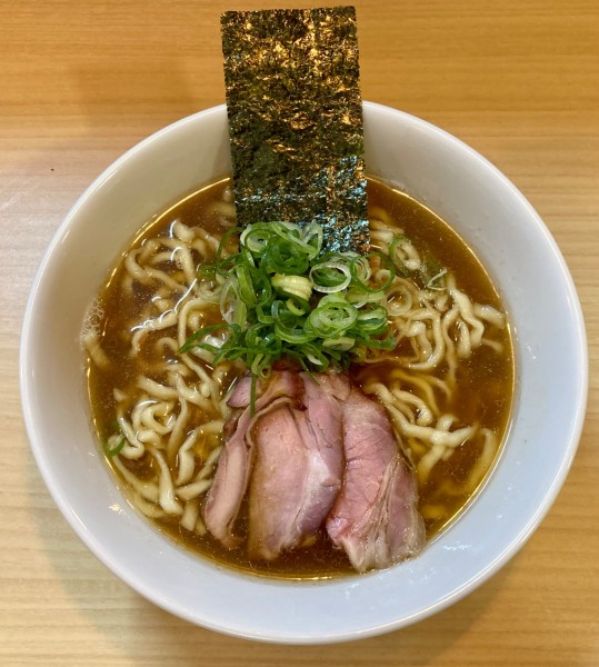 「中華そば　880円」@にしき之中華ソバの写真