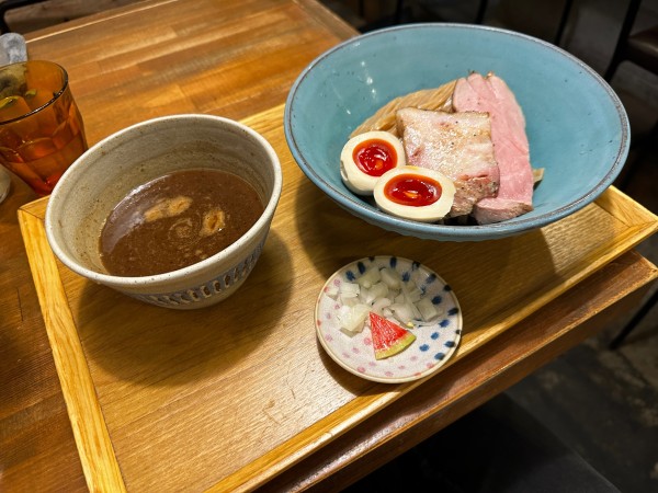 「味玉煮干つけ麺」@いかれたNOODLE Fishtonsの写真