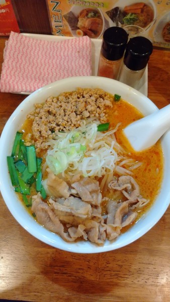 「辛みそらぁめん、ライス」@さっぽろラーメン 熊田鉄男の写真