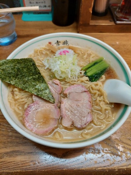 「支那そば大盛＋そぼろ丼」@青竹平打ち中華そば 麺壱吉兆の写真