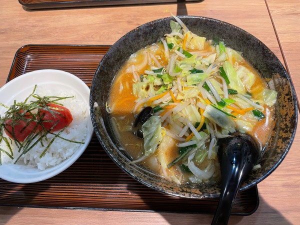 「らーめんセット」@ごくうらーめんの写真