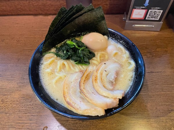 「オールスターラーメン」@濃厚豚骨ラーメン 濱虎家の写真