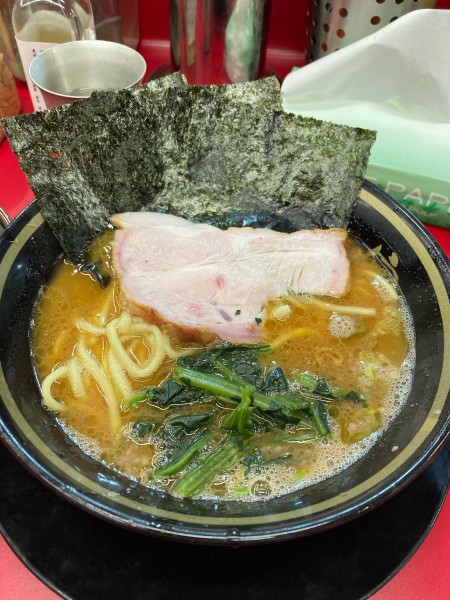 「ラーメン（並）」@IEKEI_TOKYO 王道家直系の写真