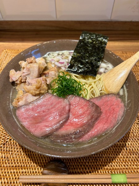 「夢にでてきた中華そば2000円」@Dad's Ramen 夢にでてきた中華そばの写真