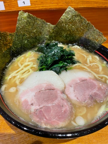 「ラーメン中盛」@横浜家系ラーメン 大将家の写真