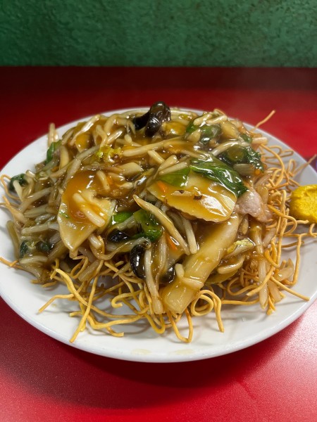 「かた焼きそば」@中華料理 三龍亭 北砂五丁目店の写真