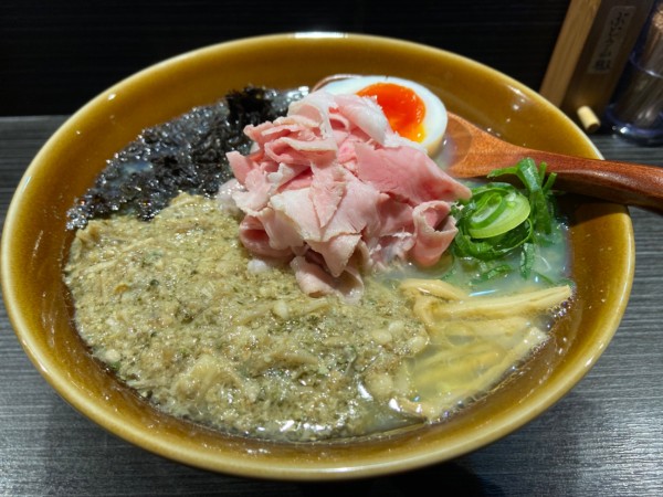 「特製牡蠣塩」@中華蕎麦 無冠の写真