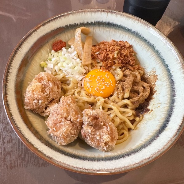 「ザンギ赤鬼　¥1,040」@麺屋赤鬼 味噌屋の写真