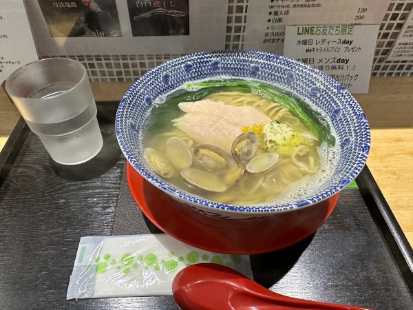 「限定麺　琥珀」@らぁ麺専門 sioの恵の写真