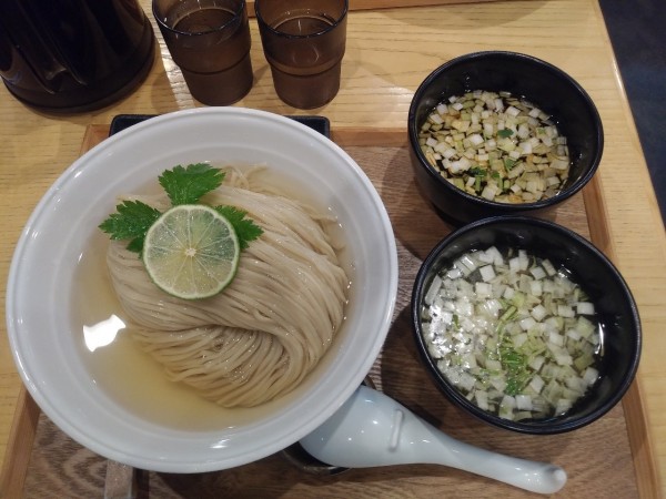 「昆布水つけ麺　特盛　1000+250円　420g」@麺処 隆の写真