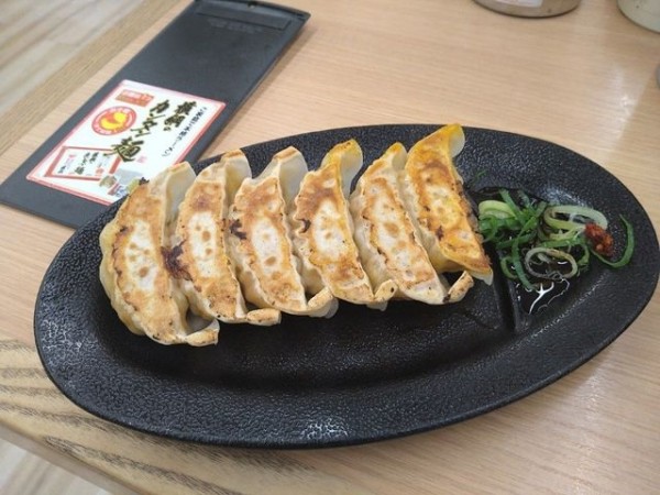 「ピリカラギョーザ」@ラーメン 横綱 醍醐店の写真