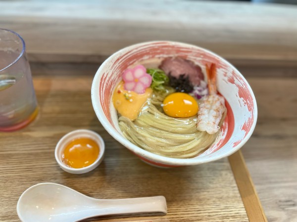 「ETM大盛り+炙り鶏マヨ丼」@えびそば 緋彩の写真
