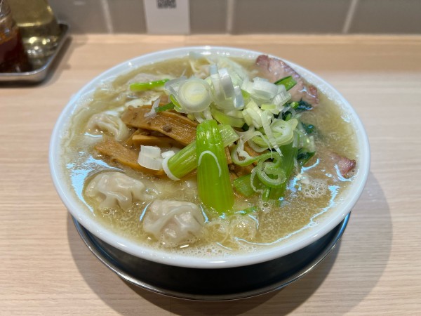 「ワンタンメン塩」@桜上水 船越の写真