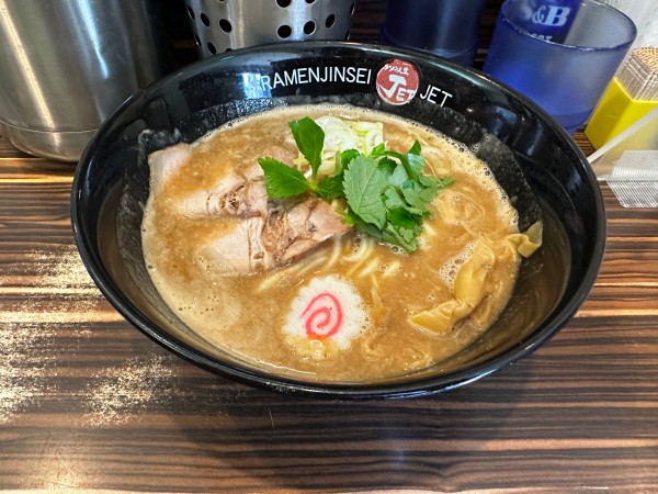 「鶏煮込みそば」@ラーメン人生 JET 福島本店の写真