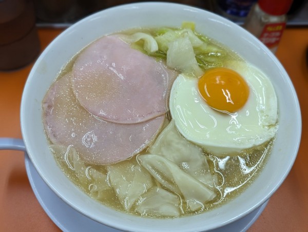 「限定エースコックのワンタン麺風ラーメン」@友愛亭の写真
