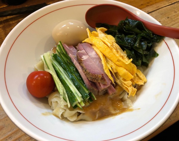 「【限定15食】味噌冷やし中華＋味玉」@東京味噌らーめん 鶉の写真