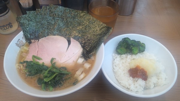 「ラーメン¥700+のり¥100+ライス無料」@麺家 たいせいの写真