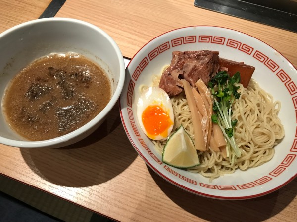 「あごだし豚骨つけめん 大盛　1100円」@おそうざいと煎餅もんじゃ さとうの写真