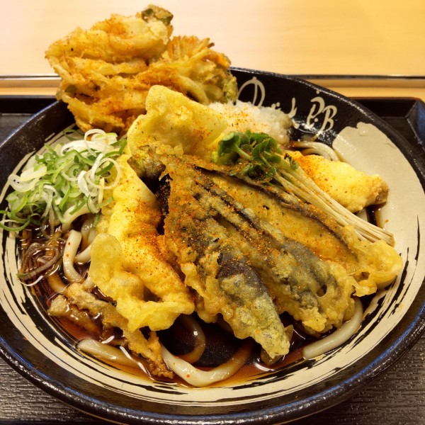 「【季節限定】冷しとり天おろし（￥680）＋かき揚げ（クーポン」@ゆで太郎 蒲田中央通り店の写真