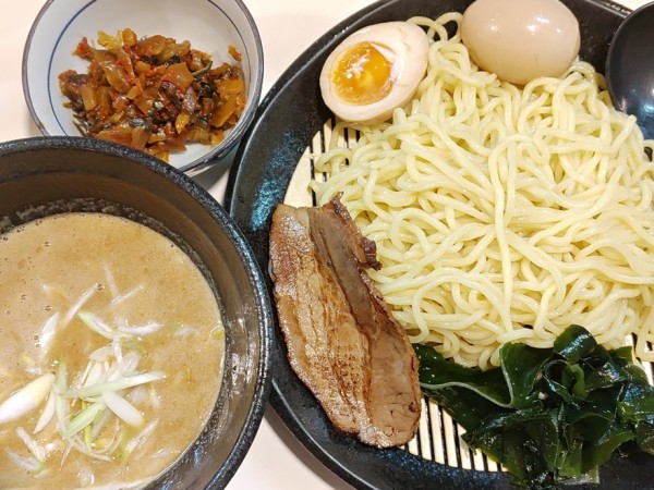「味噌つけ麺＋味玉＋高菜」@らーめん 司の写真