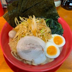 横浜家系ラーメン 赤家 粉浜西店の画像