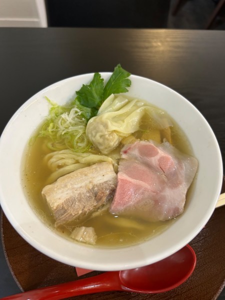「しなそば(醤油)850円」@手打ち正麺 Hachimitsuの写真