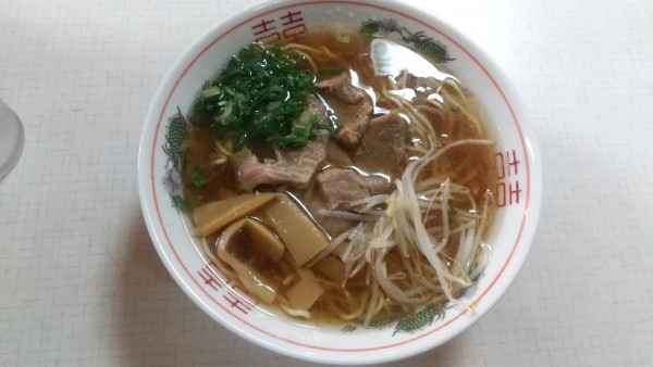 「ラーメン並650円」@すみれ食堂の写真