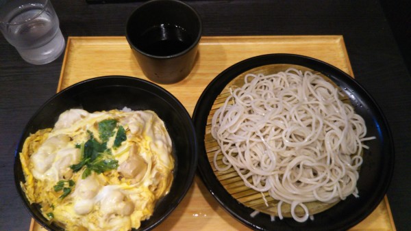 「親子丼セット」@小諸そば 新宿南口店の写真