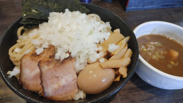 「特製つけ麺・大盛券(つけ麺)・メンマ ￥1,180」@吉田食堂の写真