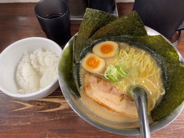 「味玉ラーメン」@燦燦の写真