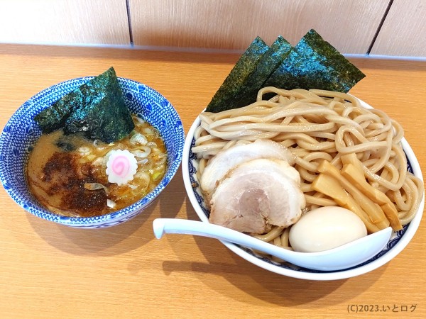 「特製つけめん 特盛」@次念序の写真