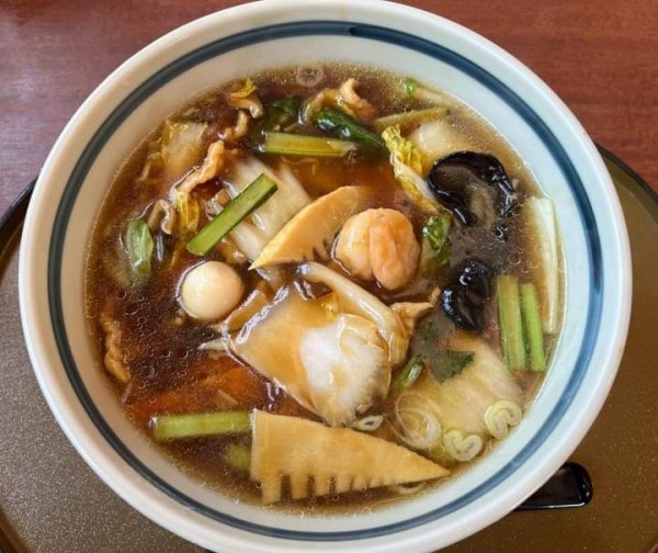 「五目うま煮麺」@中華麺食房 三宝亭 亀貝店の写真