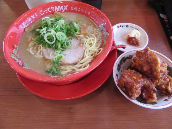 「限定こってりＭＡＸ（１２１０円）＋こってり唐揚げ５５０円」@天下一品 つくば店の写真