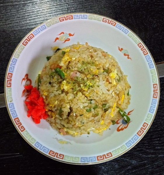 「青唐辛子チャーハン 600円」@まる家の写真