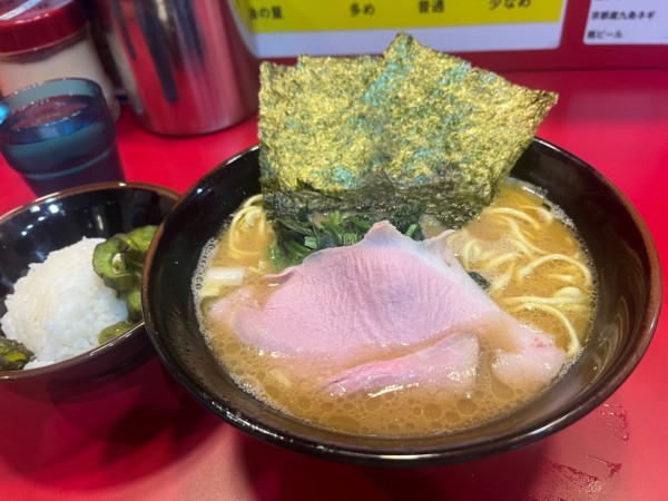 「ラーメン」@らーめん 谷瀬家 新橋店の写真