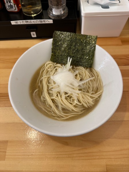 「冷やしらーめん正油　濃厚煮干しらーめん」@煮干らーめん 川むらの写真