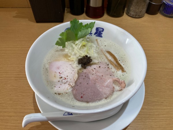 「濃厚クリーミー鶏白湯らーめん塩」@麺屋 真星の写真