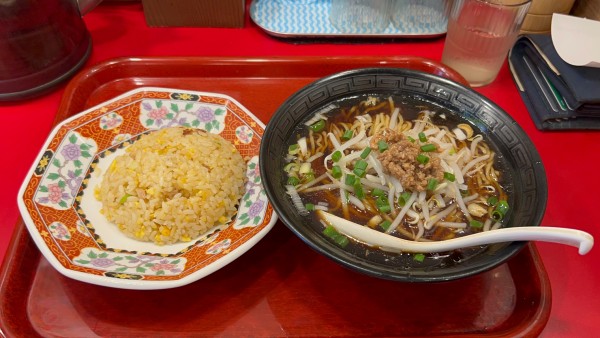 「かけらぁ麺　半炒飯セット」@中華食堂 一番館 新大久保店の写真