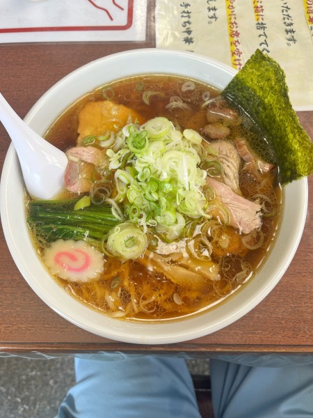 「醤油チャーシュー麺」@手打中華 餐の写真