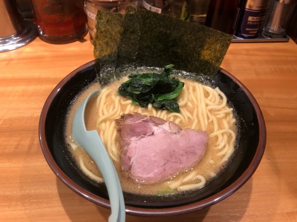 「ラーメン(醤油)」@横浜家系ラーメン 中野家 東長崎店の写真
