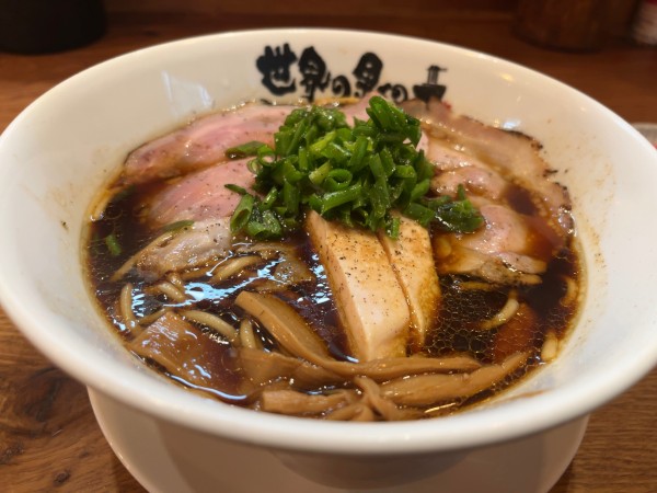 「大阪ブラック」@世界の果てのラーメンの写真