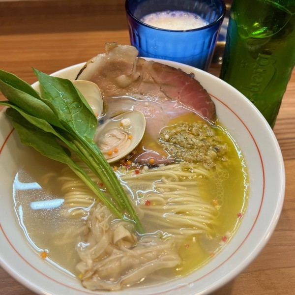 「牡蠣とあさりオイル塩そば＋ビール」@拉麺 はま家の写真