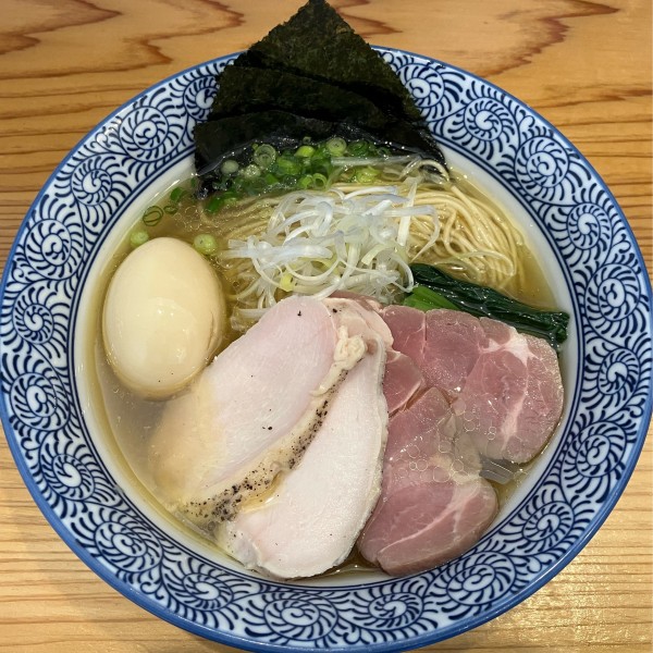 「特製芳醇鶏そば塩1200円」@麺屋いとうの写真